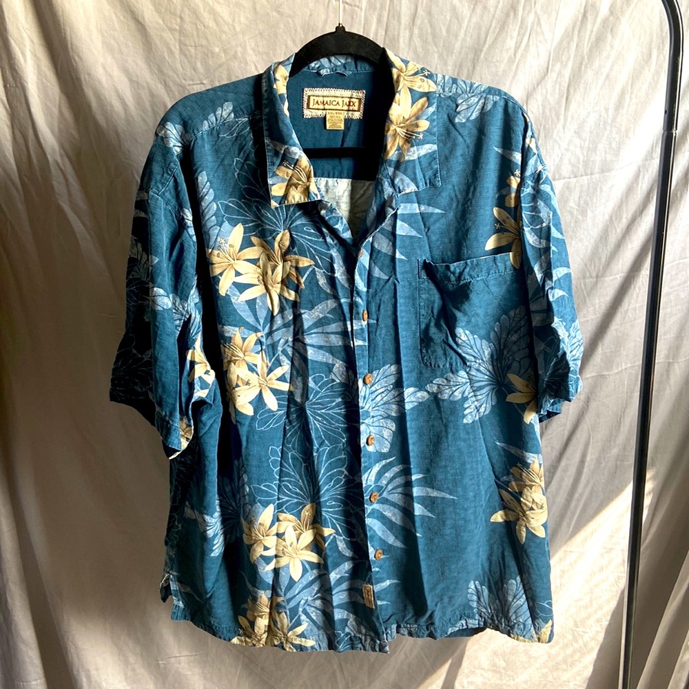 Men’s silk shirt